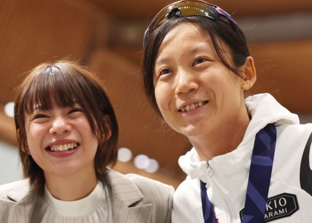 高木菜那と美帆画像